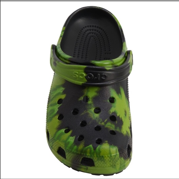 CROCS Shoes - CROCS Classic Tie-Dye Graphic Clogs